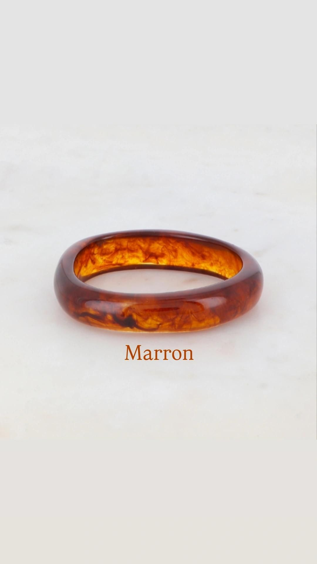 Bracelet en résine coloré 