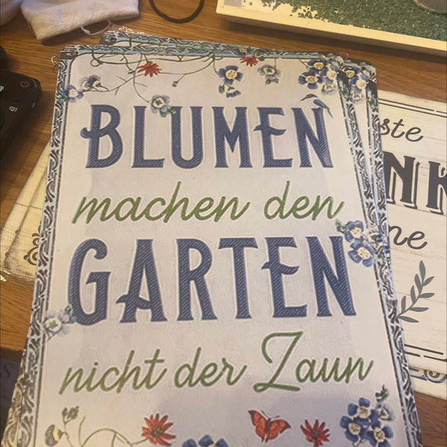 Blumen machen den Garten