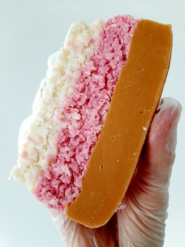 Coconut ice and vanilla fudge