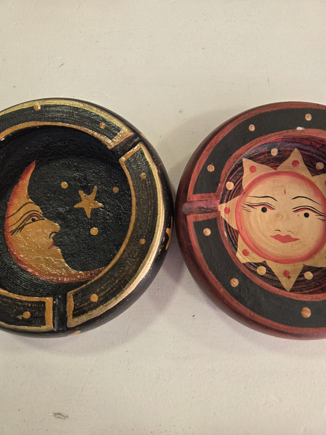 Cenicero madera sol o luna