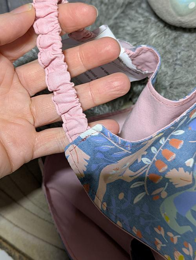 Serviette élastique maternelle