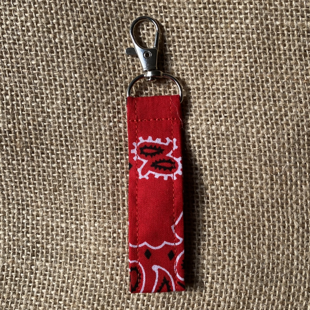 Porte clés imprimer bandana rouge
