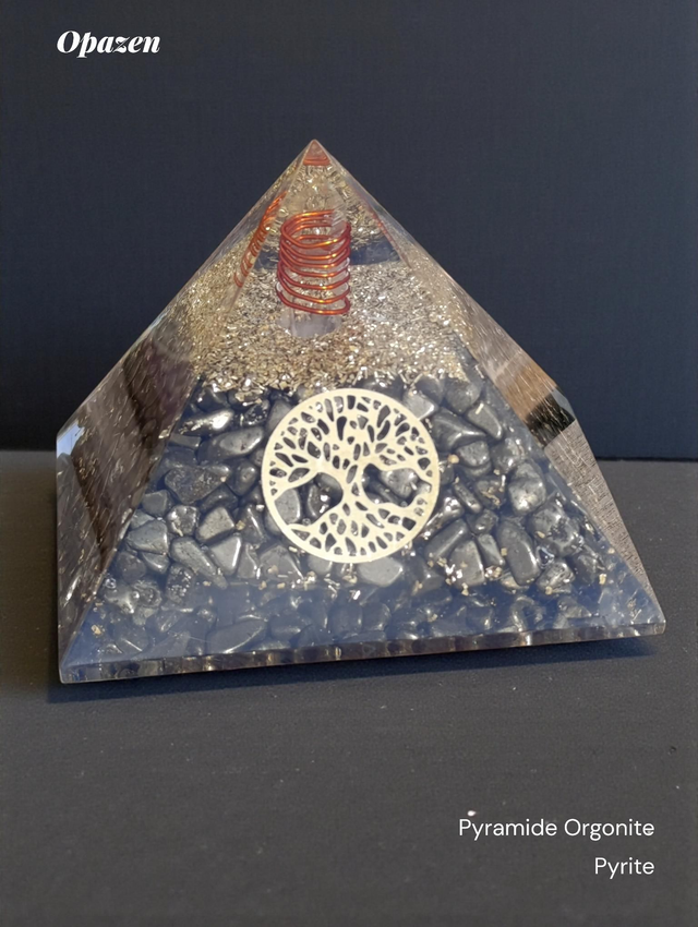Pyramide Orgonite Pyrite extra