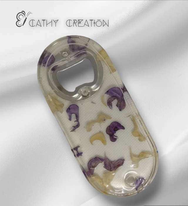 Décapsuleur avec inclusion de fleurs 