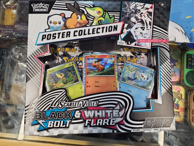 Pokémon TCG: Black Bolt &amp; White Flare Unova Poster Collection
