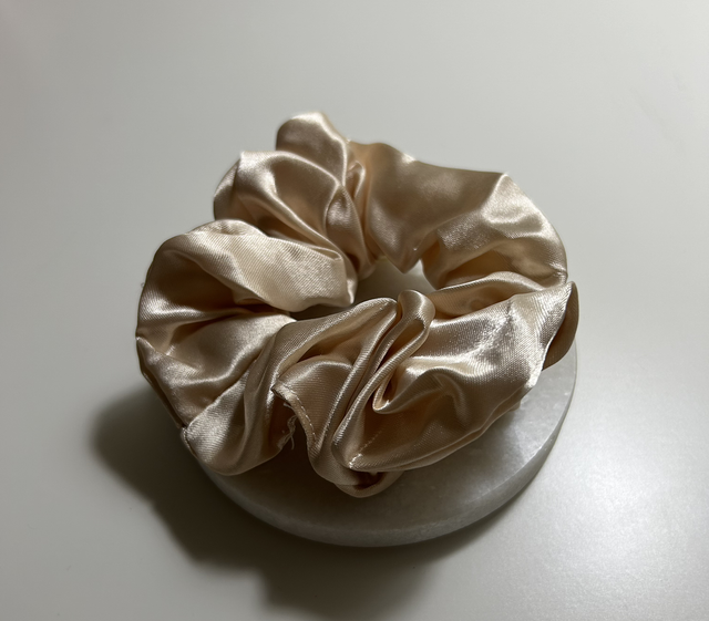 Scrunchie in Beige 