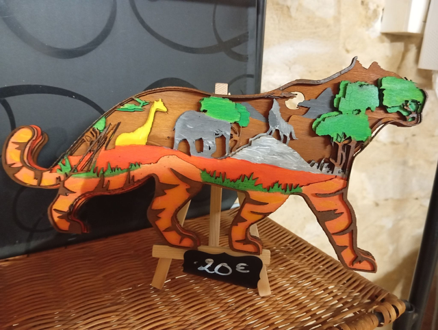 tigre tout en bois en 3D