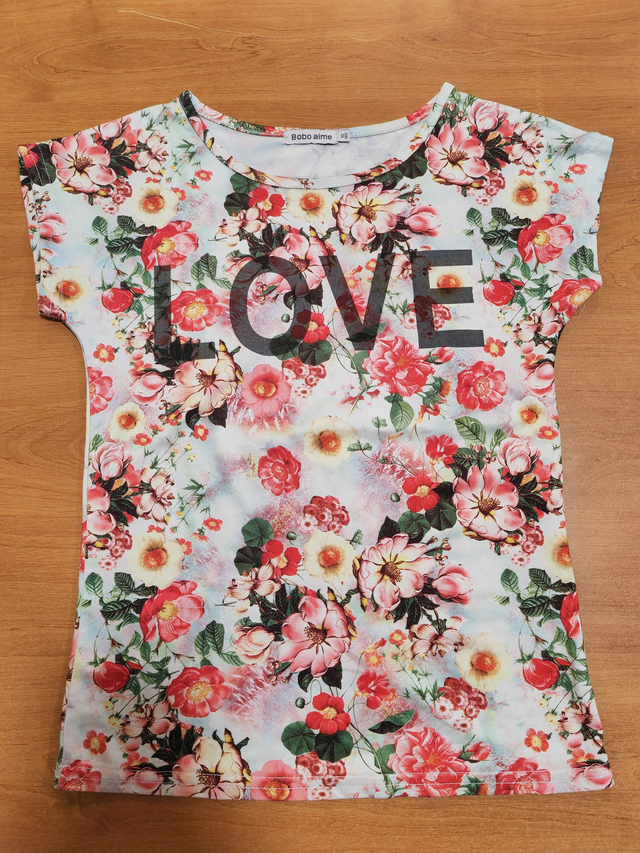 T-shirt fleuri 10 ans