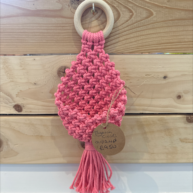 Macrame Hanging Pod 