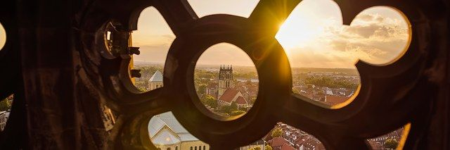 Münster durchs Maßwerk