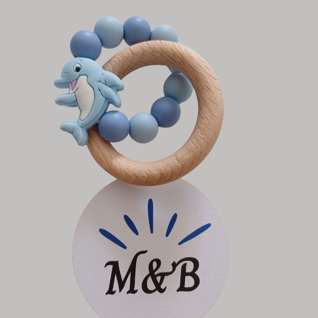 🔸 Anneau de dentition bois &amp; silicone – Dauphin Bleu tendre 🐬
