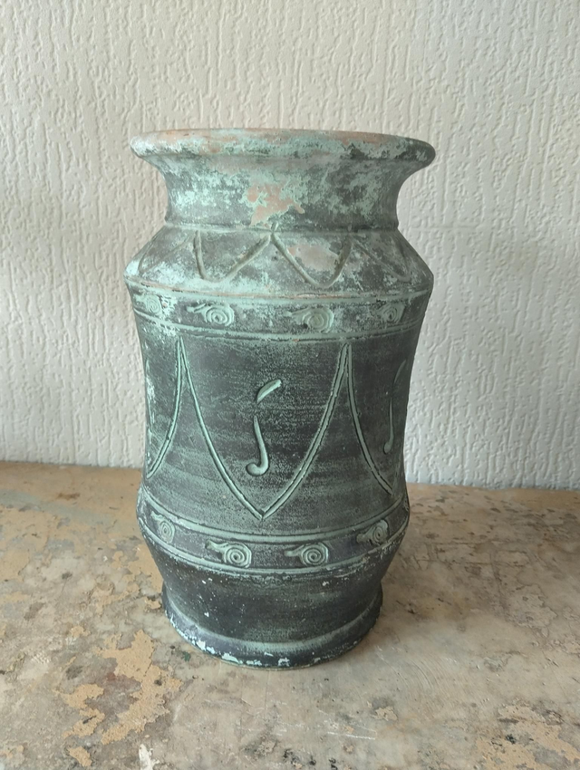 Classical style Vase