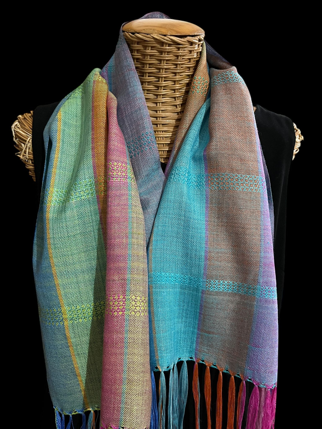 Eszter : handwoven wool/silk scarf
