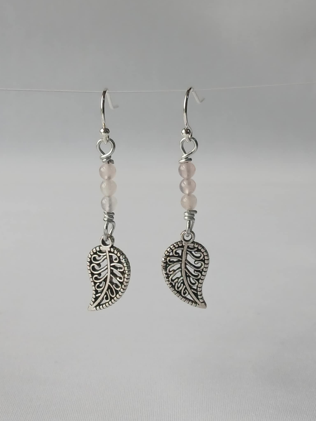 Pink Quartz Earring with Leaf