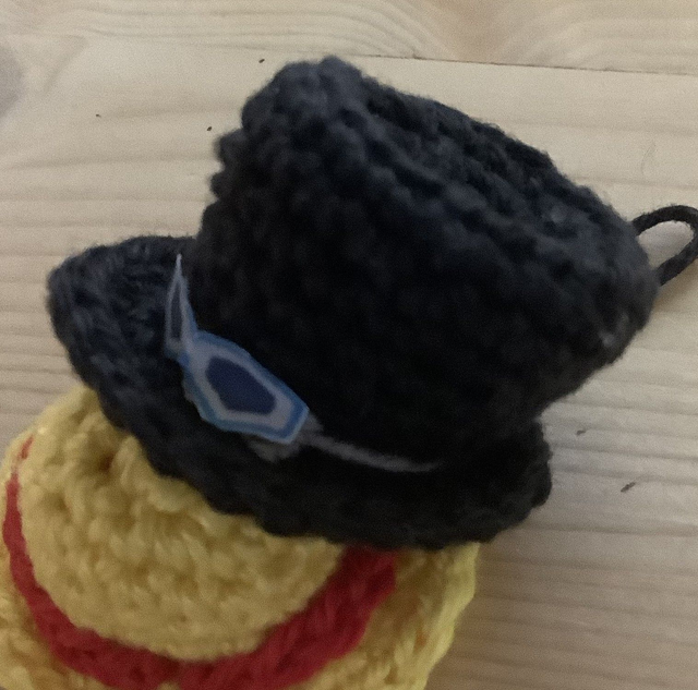 Porte clé Mini Chapeau pirate noir