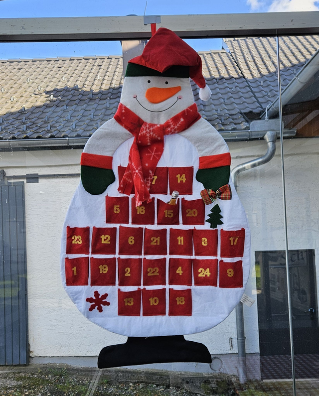 Schnaps-Adventskalender Schneemann