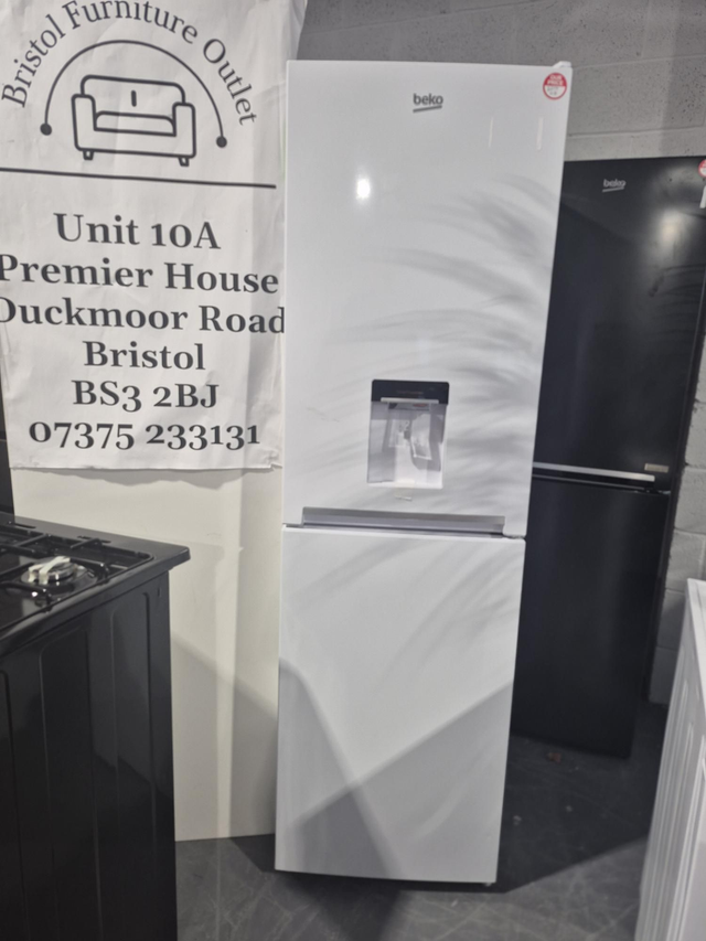 Beko Fridge Freezer £299