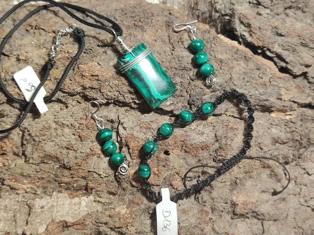 Ensemble femme malachite D137