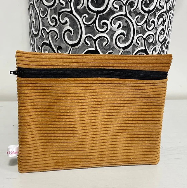 Pochette Raymonde 