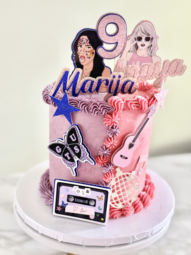 Taylor Swift / Olivia Rodrigo Birthday cake!