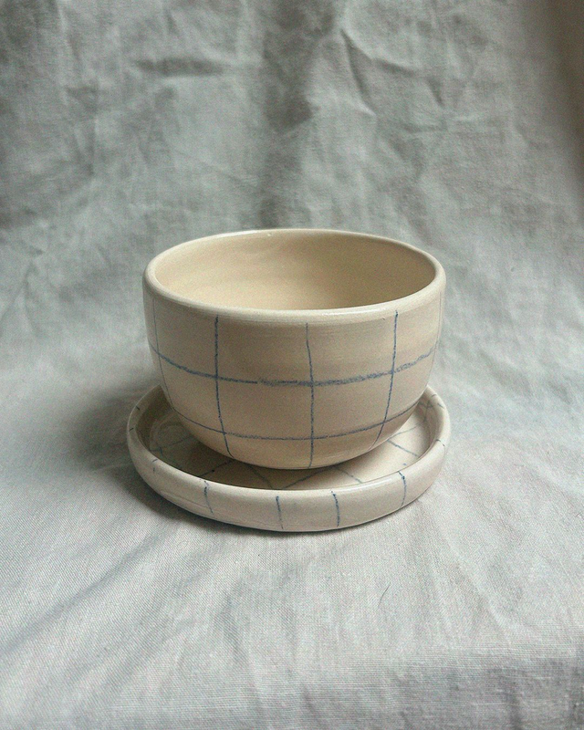 Ensemble tasse et coupelle