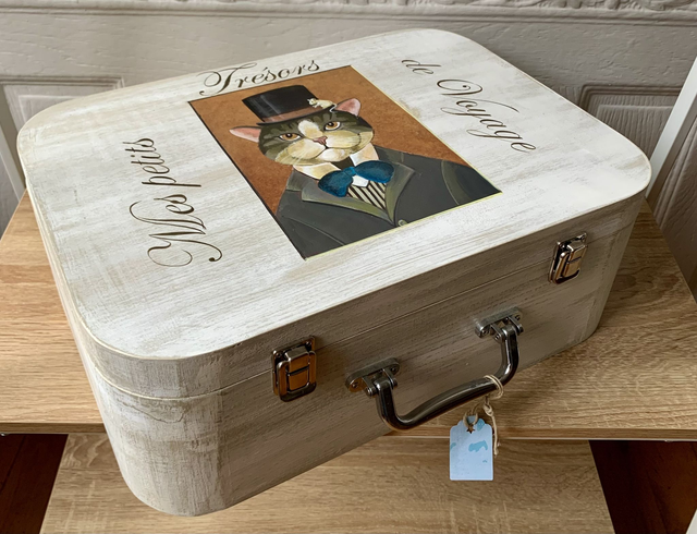 Boite de rangement  en bois "mes petits trésors de voyage"