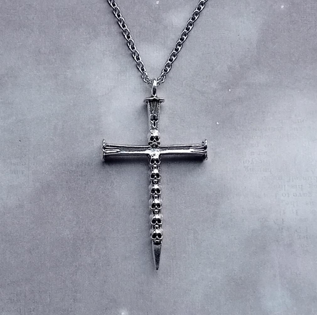Large Skull Cross Necklace 