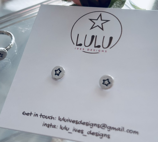 Star stamped stud earrings