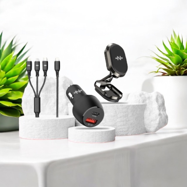 Pack Voiture CONNECT (Support Smartphone Magnétique 360° + Chargeur Allume-Cigare 48W + Câble de Charge 3A 3-en-1) Noir