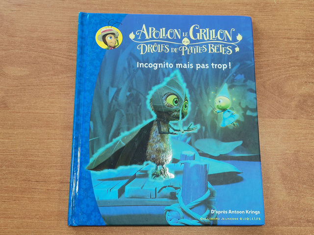 Apollon le grillon " Incognito mais pas trop"