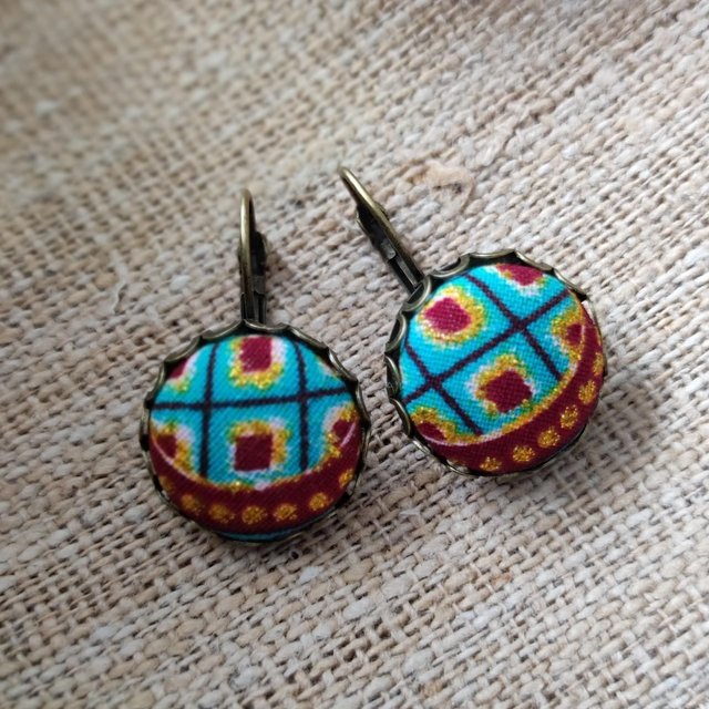 Boucles d'oreilles dormeuses 