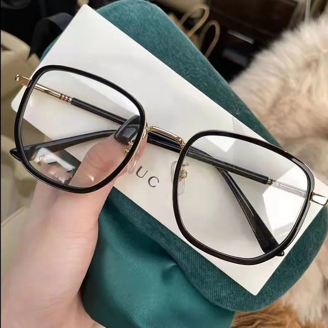 GUCCI style