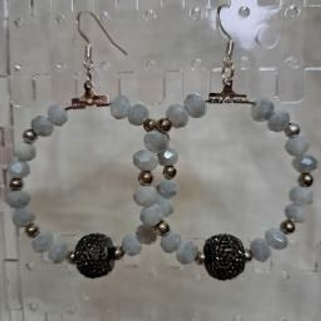 Créoles Fantaisie Nacre et Perle Noire - Fait Main