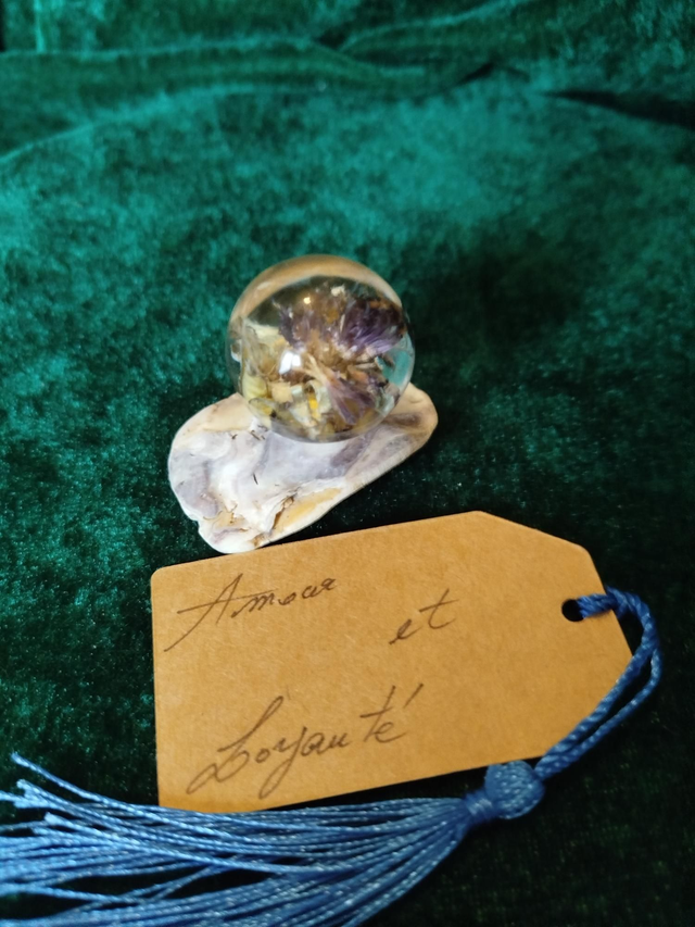 Boule de divination prête à l'emploi 17