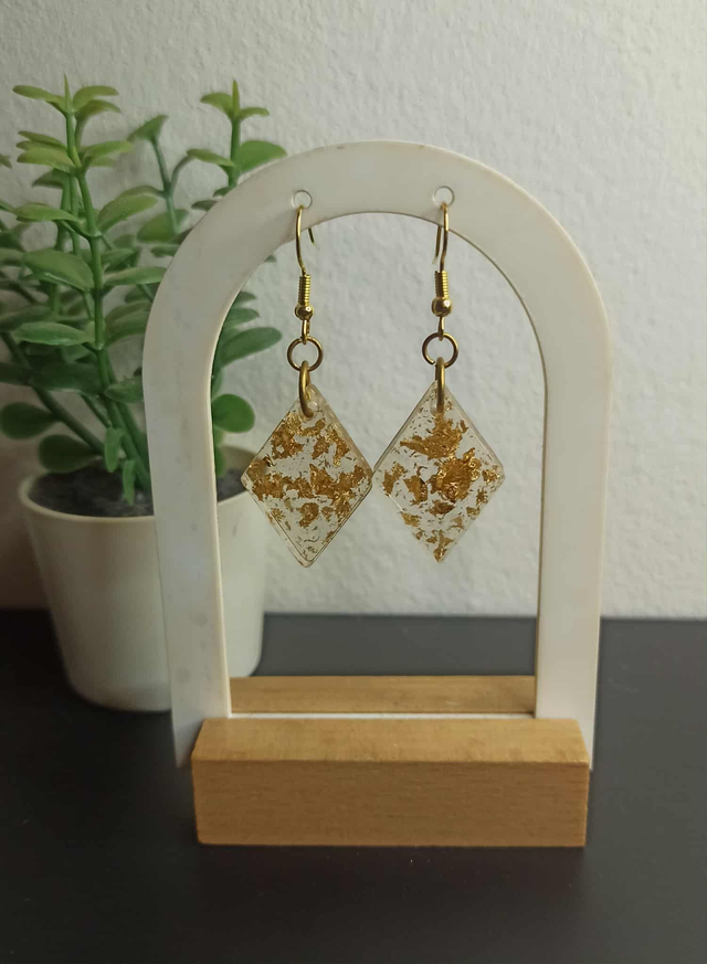 Boucle d&#039;oreille S (A09) 