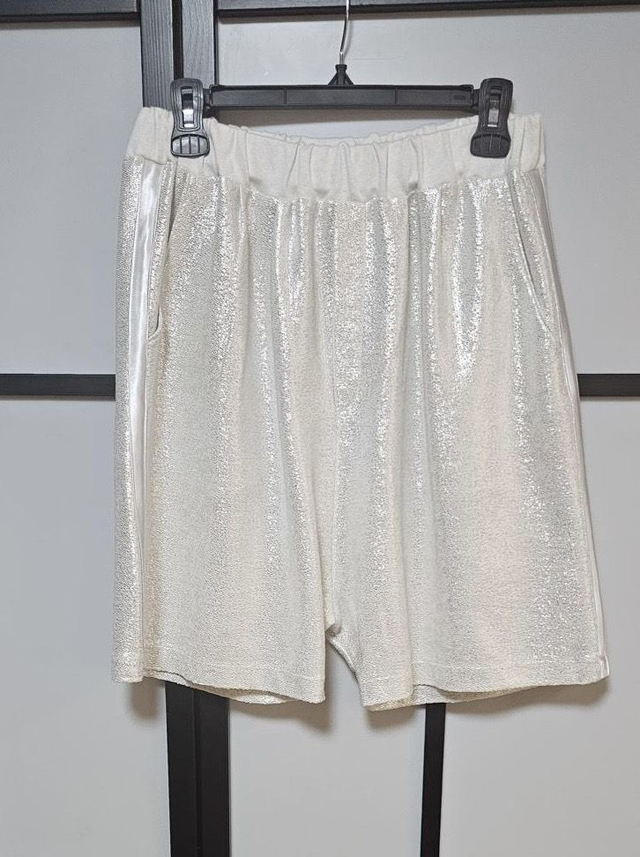 110072 Shorts "unique pieces" one size