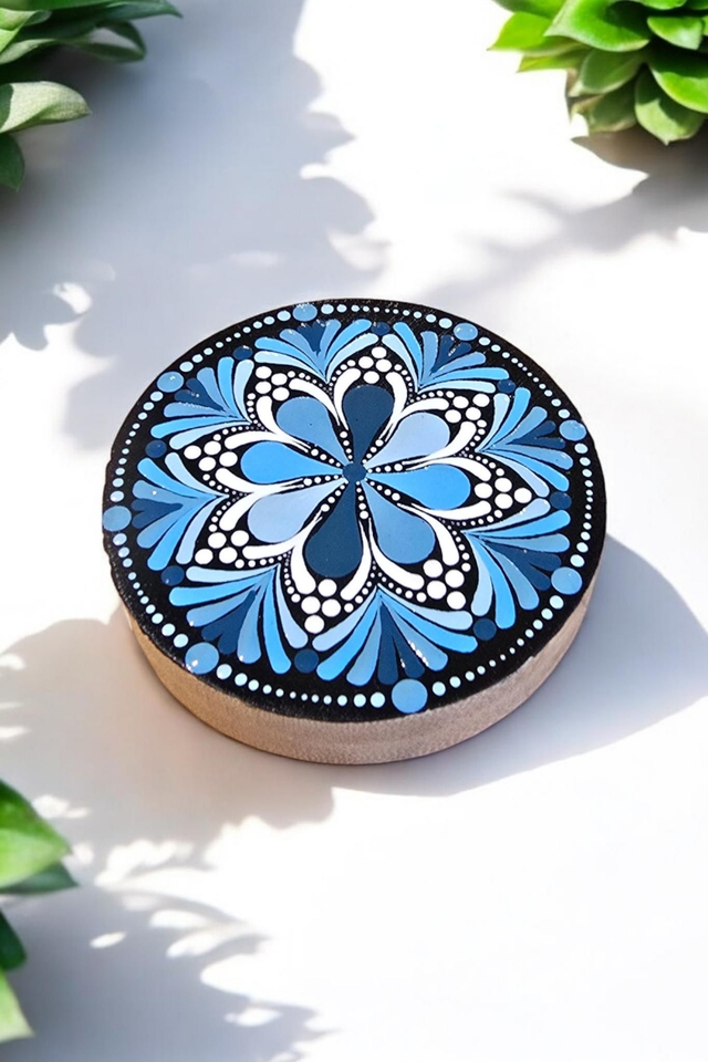 Decapsuleur rond en bambou mandala pointillisme bleu et blanc, aimant de réfrigérateur, ouvre bouteille de bière