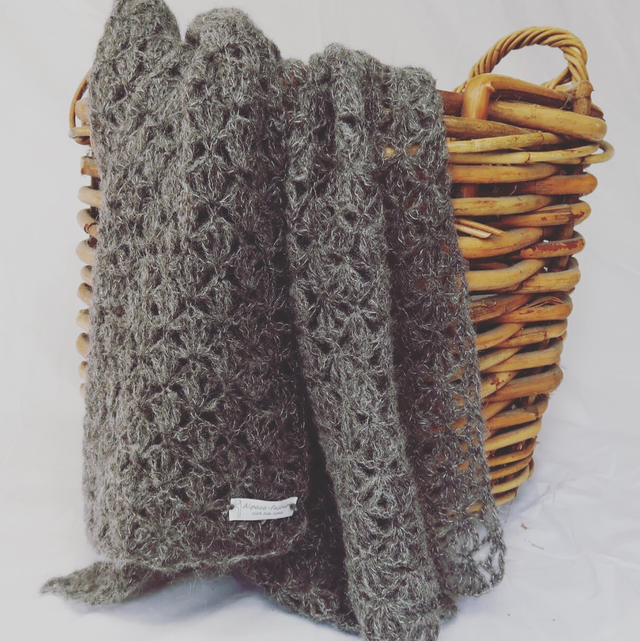 Alpaca handmade wrap 50 x 200 cm grijs