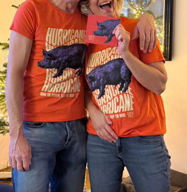 T-shirt Hurricane BLACK PIGS M