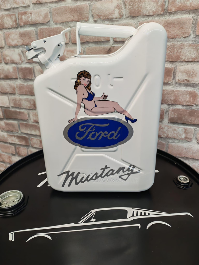 Jerrican ford Mustang 