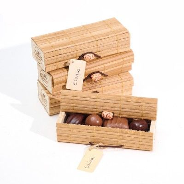 4 MINI COFFRETS INVITES