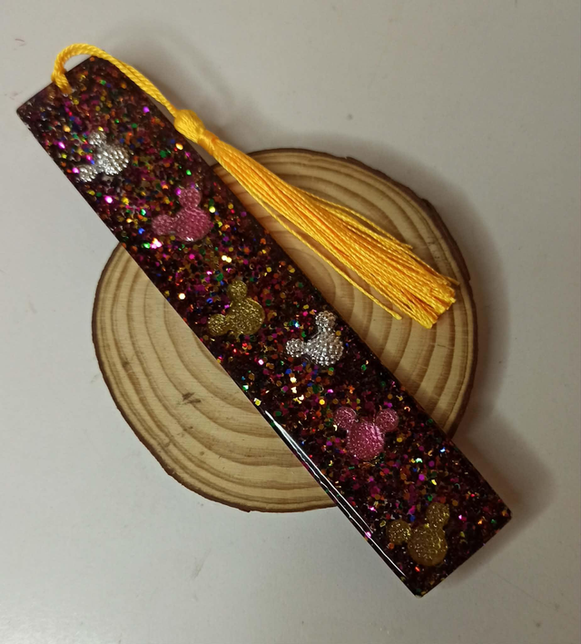 Minnie - Marque page (40)