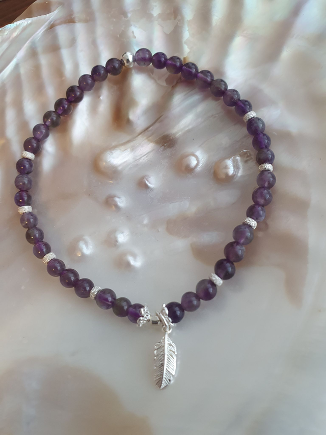 Armband Amethyst mit Feder