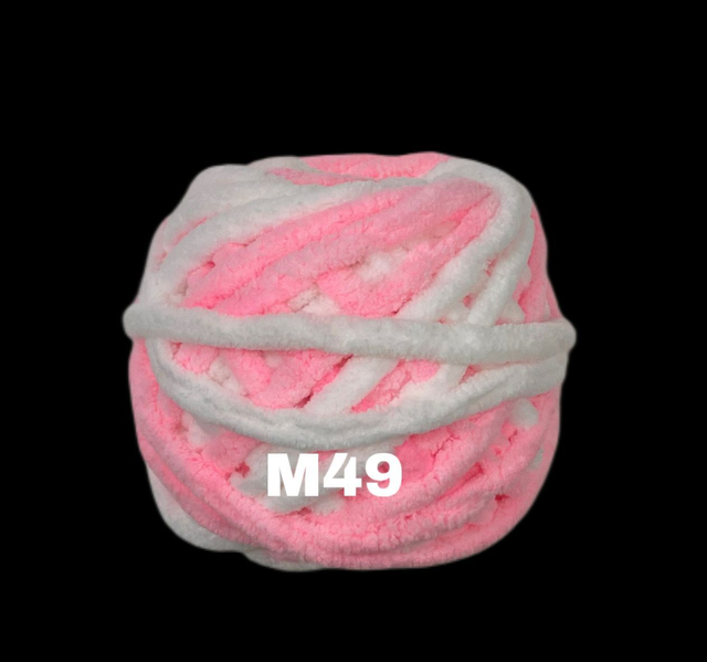 Chenille fluffy yarns 8 mm dik 45 grams