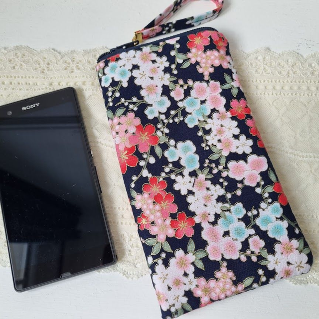 Etui zippé pour smartphone "Nina" bleu marine