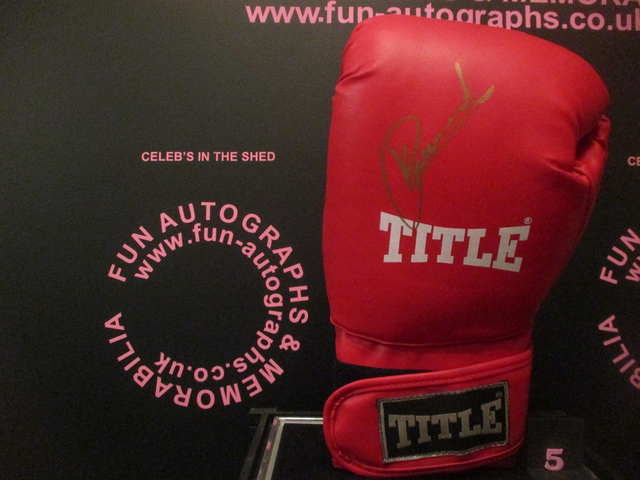 Kevin 'Green Machine' Greenwood Authentic Autographed Title Boxing Glove (5)