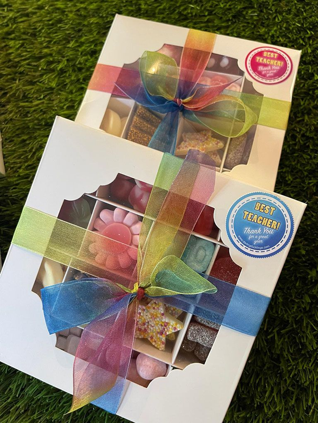 Best Teacher Selection Box