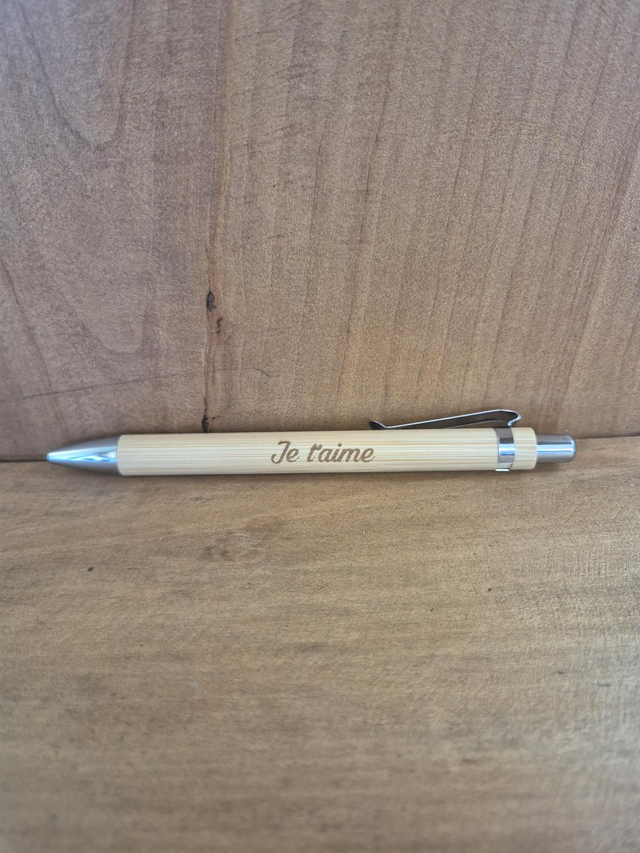 Stylo &quot; je t&#039;aime &quot;