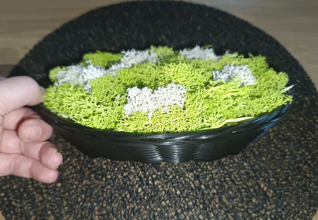 Petit panier avec décoration sans article