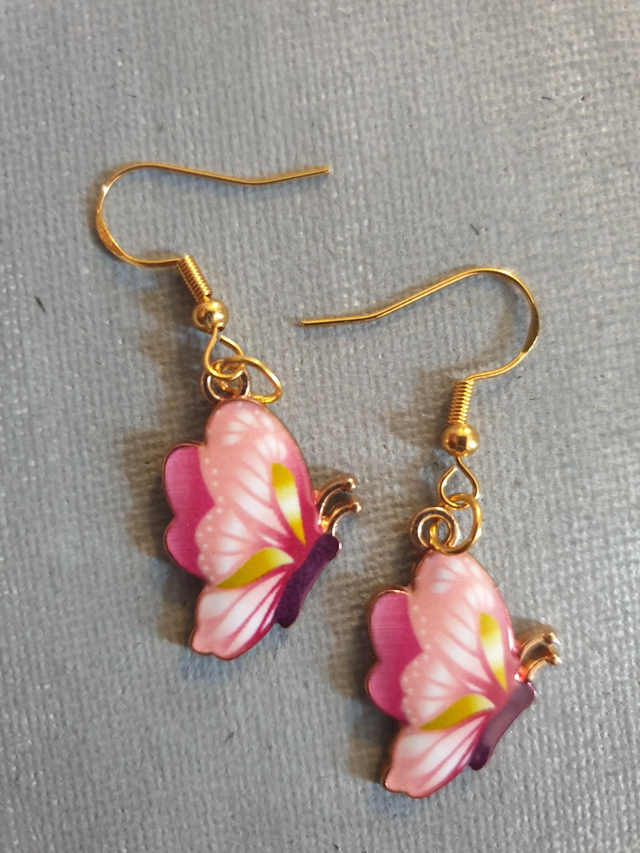 Butterfly in Flight Earrings 